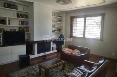 Casa com 3 quartos à venda na rua chico pedro, 199, camaquã, porto alegre, 220 m2 por r$ 1.850.000