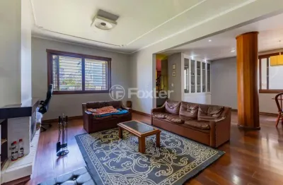 Casa com 3 quartos à venda na rua chico pedro, 199, camaquã, porto alegre, 220 m2 por r$ 1.850.000