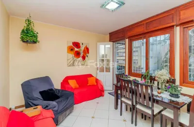 Apartamento com 3 quartos à venda na rua santo antônio, 214, independência, porto alegre, 99 m2 por r$ 380.000