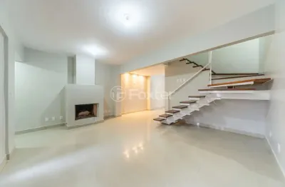 Casa com 4 quartos à venda na rua miracema, 369, chácara das pedras, porto alegre, 186 m2 por r$ 1.250.000