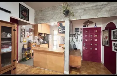 Apartamento com 3 quartos à venda na avenida venâncio aires, 134, cidade baixa, porto alegre, 110 m2 por r$ 682.000