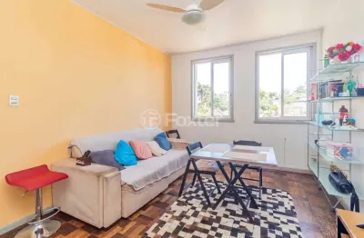 Apartamento com 3 quartos à venda na rua veranópolis, 303, passo da areia, porto alegre, 70 m2 por r$ 380.000
