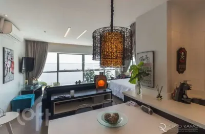 Kitnet / stúdio à venda na avenida diário de notícias, 500, cristal, porto alegre, 43 m2 por r$ 720.000