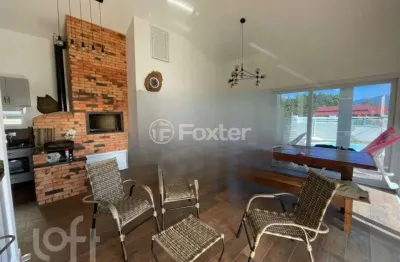 Casa com 3 quartos à venda na rua ipanema, 353, enseada de brito, palhoça, 240 m2 por r$ 1.750.000