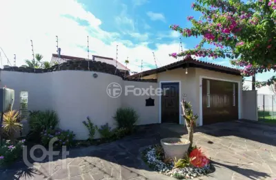 Casa com 3 quartos à venda na rua das emas, 49, harmonia, canoas, 241 m2 por r$ 710.000