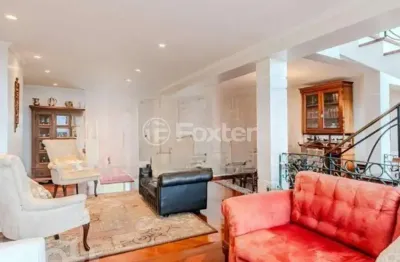 Casa com 3 quartos à venda na rua professor padre gomes, 101, sétimo céu, porto alegre, 455 m2 por r$ 2.350.000