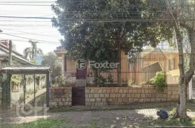 Casa com 2 quartos à venda na rua juruá, 187, jardim são pedro, porto alegre, 357 m2 por r$ 630.000