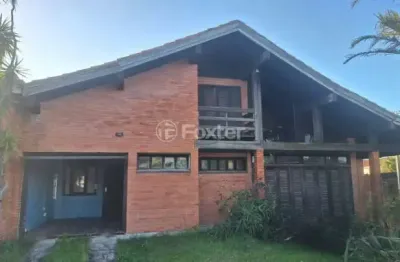 Casa com 6 quartos à venda na undefined firmiano osório, 304, centro, tramandaí, 271 m2 por r$ 958.000