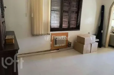 Casa com 3 quartos à venda na rua doutor mário totta, 1384, tristeza, porto alegre, 220 m2 por r$ 541.500