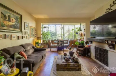 Apartamento com 3 quartos à venda na rua ramiro barcelos, 953, independência, porto alegre, 192 m2 por r$ 580.000