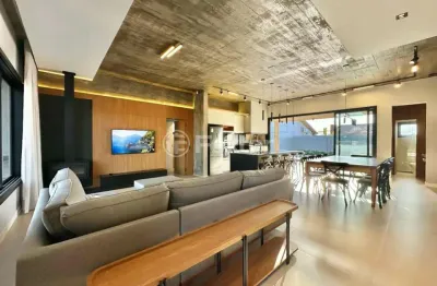 Casa com 5 quartos à venda na rua panapana, 172, centro, xangri-lá, 234 m2 por r$ 2.440.000