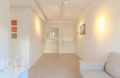 Apartamento com 2 quartos à venda na rua liberdade, 183, rio branco, porto alegre, 66 m2 por r$ 700.000