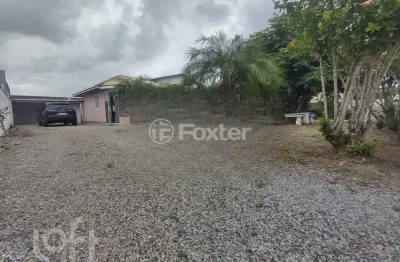 Casa com 2 quartos à venda na rua atalanta, 256, enseada de brito, palhoça, 90 m2 por r$ 650.000