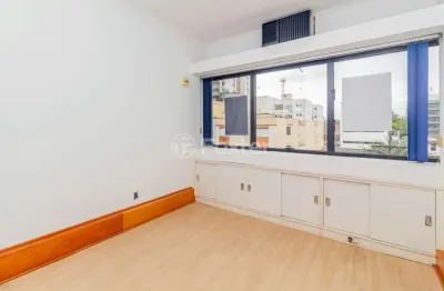 Sala comercial com 1 sala à venda na rua itapeva, 80, passo da areia, porto alegre, 34 m2 por r$ 109.000