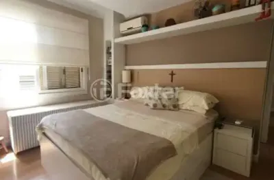 Apartamento com 3 quartos à venda na rua coronel aurélio bitencourt, 44, rio branco, porto alegre, 112 m2 por r$ 710.000
