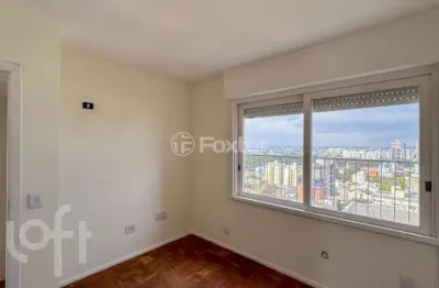 Apartamento com 3 quartos à venda na rua honório silveira dias, 1825, higienópolis, porto alegre, 117 m2 por r$ 699.000
