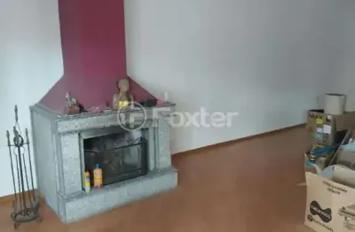 Casa com 3 quartos à venda na rua menezes paredes, 110, nonoai, porto alegre, 184 m2 por r$ 650.000