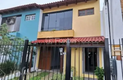 Casa com 3 quartos à venda na rua fábio coelho de magalhães, 41, serraria, porto alegre, 110 m2 por r$ 430.000