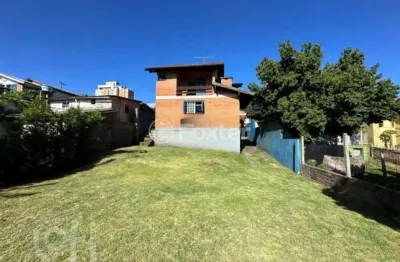 Casa com 4 quartos à venda na rua marechal câmara, 333, ideal, novo hamburgo, 243 m2 por r$ 530.000