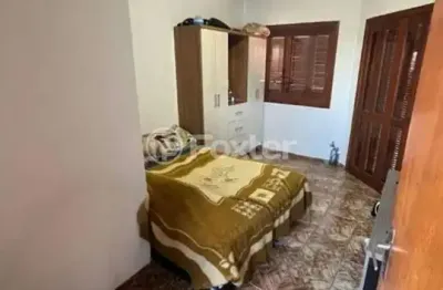 Casa com 2 quartos à venda na rua cilon rosa, 468, vila eunice velha, cachoeirinha, 55 m2 por r$ 275.900