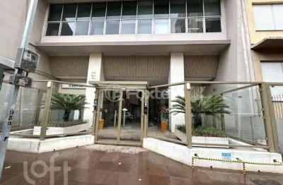 Apartamento com 1 quarto à venda na rua duque de caxias, 953, centro histórico, porto alegre, 45 m2 por r$ 399.000