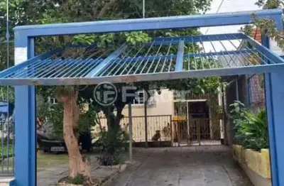 Casa com 3 quartos à venda na travessa nilva garrido, 80, rubem berta, porto alegre, 137 m2 por r$ 308.000