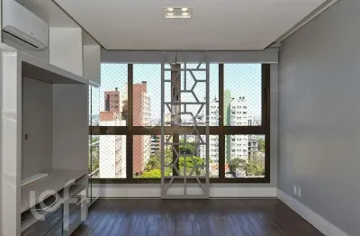 Apartamento com 2 quartos à venda na rua faria santos, 710, petrópolis, porto alegre, 73 m2 por r$ 860.000