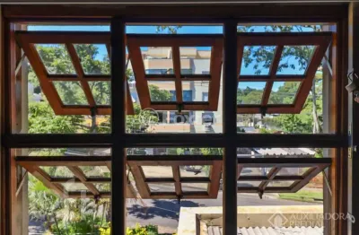 Casa com 5 quartos à venda na avenida jacuí, 375, cristal, porto alegre, 280 m2 por r$ 890.000