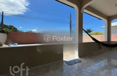 Casa com 2 quartos à venda na rua da pedra, 135, tapera, florianópolis, 135 m2 por r$ 2.000.000