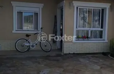 Casa em condomínio fechado com 2 quartos à venda na rua embira, 170, hípica, porto alegre, 52 m2 por r$ 285.000