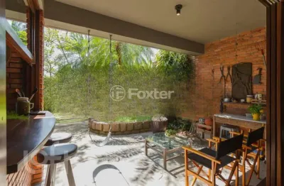 Casa com 3 quartos à venda na praça arco verde, 3, cristo redentor, porto alegre, 283 m2 por r$ 1.039.000