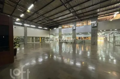 Apartamento com 1 quarto à venda na avenida independência, 44, independência, porto alegre, 40 m2 por r$ 319.900