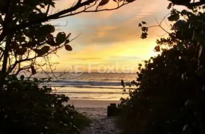 Casa com 2 quartos à venda na Rua Luiz Gonzaga dos Santos, 27, Armação do Pântano do Sul, Florianópolis, 37 m2 por R$ 510.000