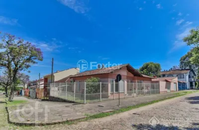 Casa com 3 quartos à venda na avenida são sebastião, 167, nonoai, porto alegre, 150 m2 por r$ 590.000