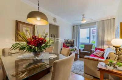 Apartamento com 2 quartos à venda na rua doutor castro de menezes, 940, vila assunção, porto alegre, 67 m2 por r$ 320.000