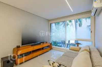 Apartamento com 2 quartos à venda na alameda victor adalberto kessler, 114, auxiliadora, porto alegre, 73 m2 por r$ 849.000