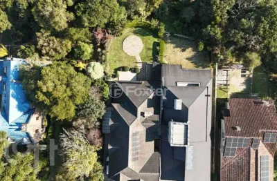 Casa em condomínio fechado com 3 quartos à venda na rua das gralhas, 48, santa terezinha, canela, 290 m2 por r$ 2.590.000