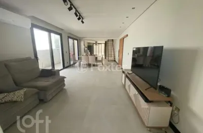 Casa com 4 quartos à venda na rua luiz voelcker, 522, três figueiras, porto alegre, 220 m2 por r$ 2.554.000