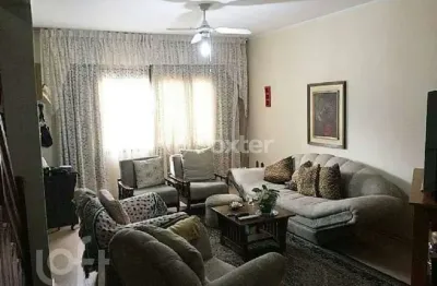 Casa com 3 quartos à venda na rua expedicionário, 143, nossa senhora das graças, canoas, 182 m2 por r$ 600.000