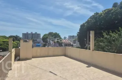 Casa com 3 quartos à venda na travessa joão jorge thofhern, 65, vila ipiranga, porto alegre, 177 m2 por r$ 750.000