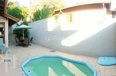 Casa em condomínio fechado com 4 quartos à venda na travessa pedra redonda, 142, jardim isabel, porto alegre, 299 m2 por r$ 1.250.000