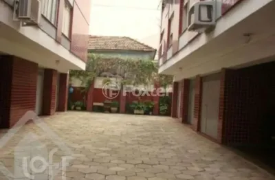 Apartamento com 3 quartos à venda na rua tupinambá, 114, jardim são pedro, porto alegre, 83 m2 por r$ 350.000