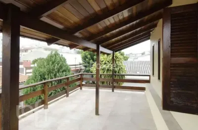 Casa com 4 quartos à venda na rua dom jaime de barros câmara, 325, sarandi, porto alegre, 262 m2 por r$ 862.000