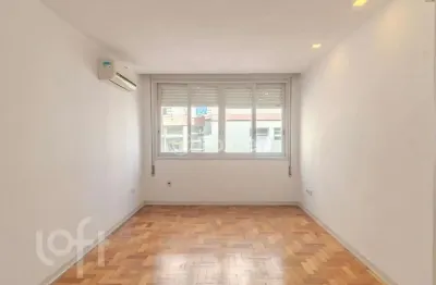 Apartamento com 2 quartos à venda na rua marquês do pombal, 1497, moinhos de vento, porto alegre, 60 m2 por r$ 435.000