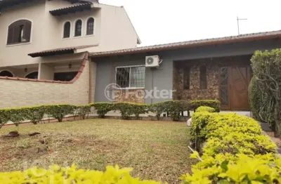 Casa com 2 quartos à venda na rua equador, 113, vila fátima, cachoeirinha, 140 m2 por r$ 455.000