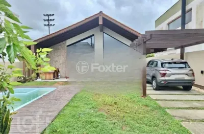 Casa com 3 quartos à venda na rua valdeci izidro da silveira, 155, ribeirão da ilha, florianópolis, 180 m2 por r$ 2.499.000