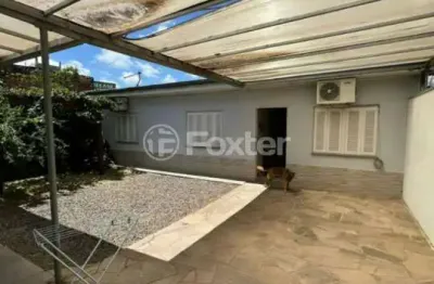 Casa com 4 quartos à venda na rua souza lobo, 1210, vila jardim, porto alegre, 322 m2 por r$ 1.250.000