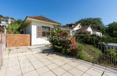 Casa com 2 quartos à venda na rua oscar tollens, 242, santa tereza, porto alegre, 160 m2 por r$ 500.000