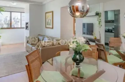 Apartamento com 2 quartos à venda na rua lopo gonçalves, 455, cidade baixa, porto alegre, 61 m2 por r$ 620.000