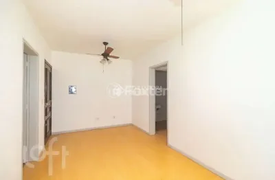 Apartamento com 1 quarto à venda na rua honório silveira dias, 844, higienópolis, porto alegre, 44 m2 por r$ 320.000